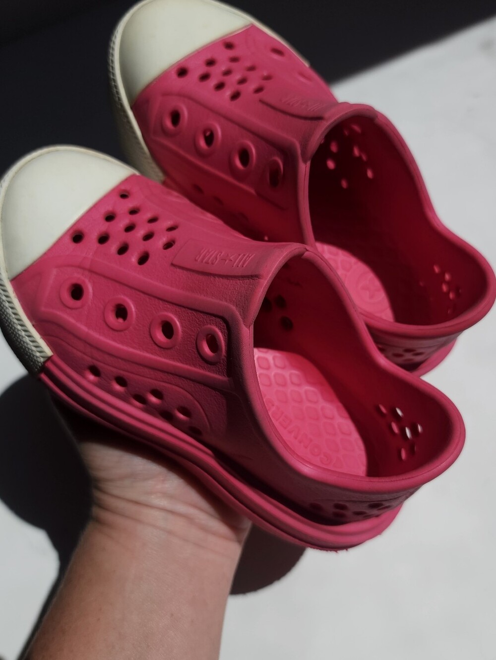 Converse All Star Pink Slip-On Toddler 9 Water Shoes Lightweight Low Top Crocs - Picture 8 of 11